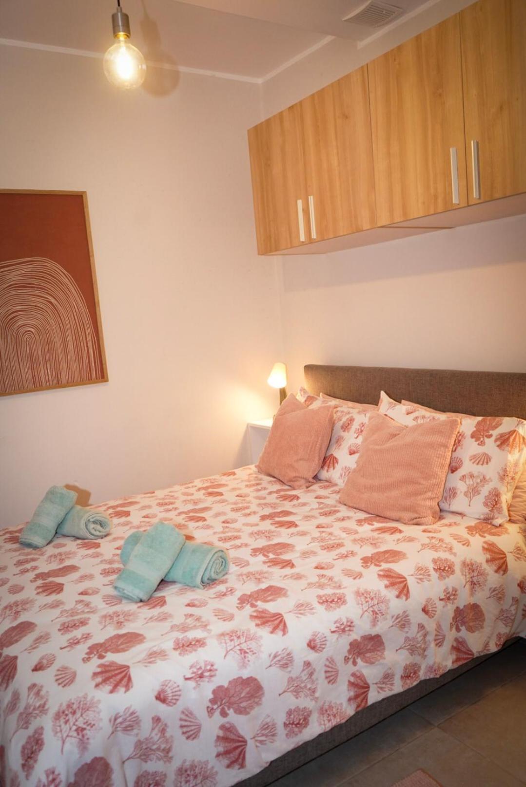 Lovely Holiday Home Next To Bus Terminus San Pawl il-Baħar Extérieur photo