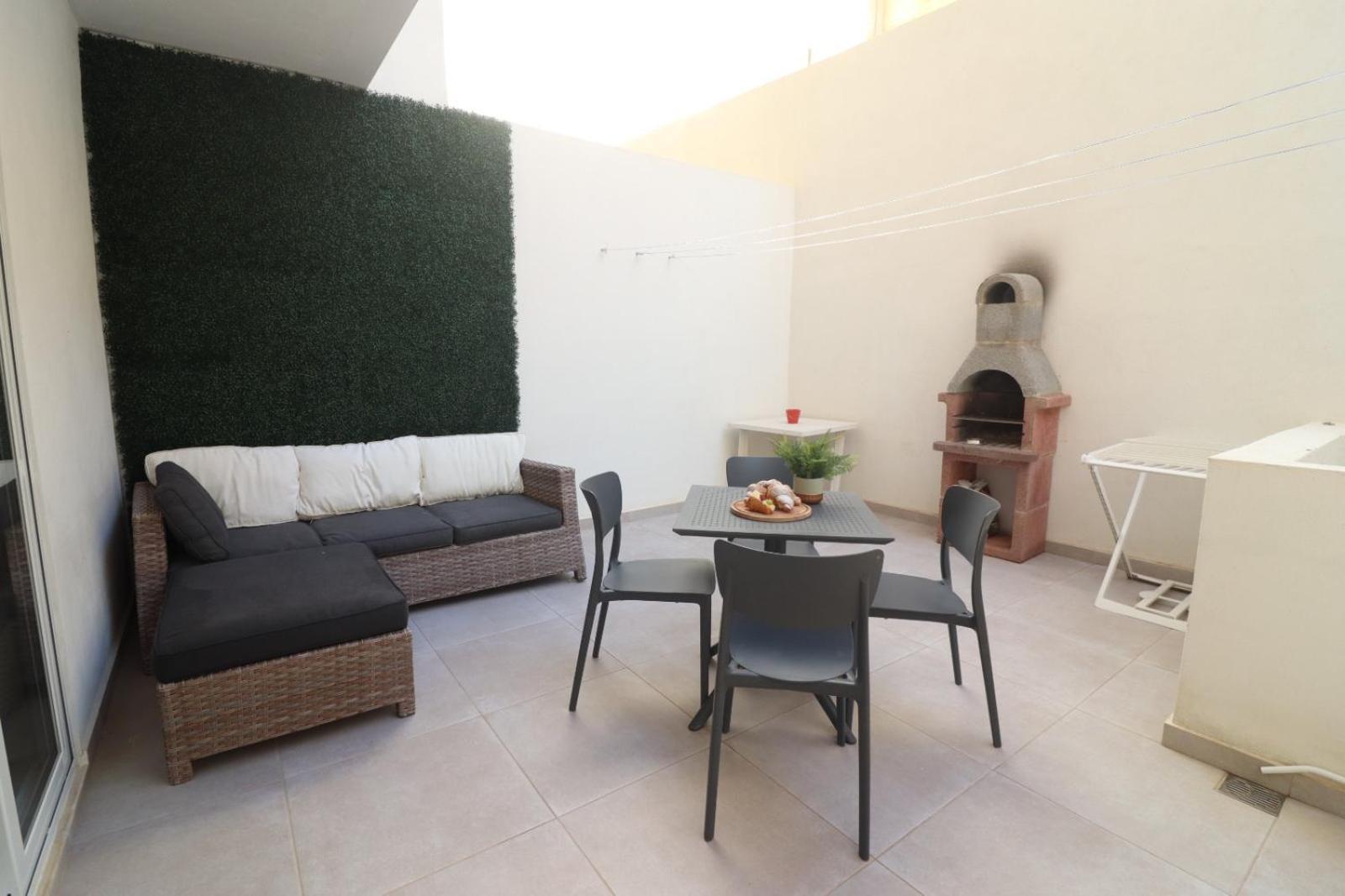 Lovely Holiday Home Next To Bus Terminus San Pawl il-Baħar Extérieur photo